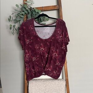 Mudd Burgundy Floral Short Sleeve Top